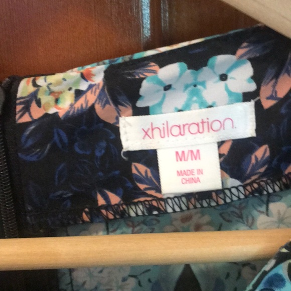 Dark kaleidoscope print dress m 6/8 - Picture 3 of 4